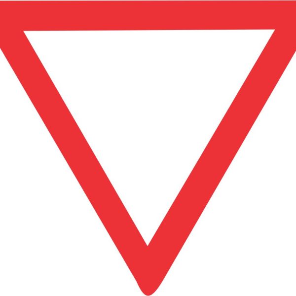 Yield retro reflective Chromadek road sign (R2)