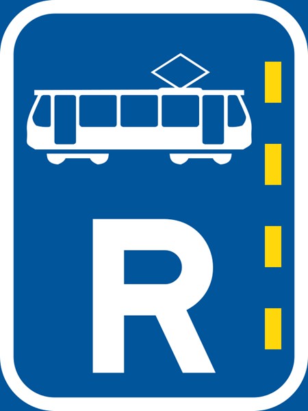 R339 – Reserved Lane For Trams